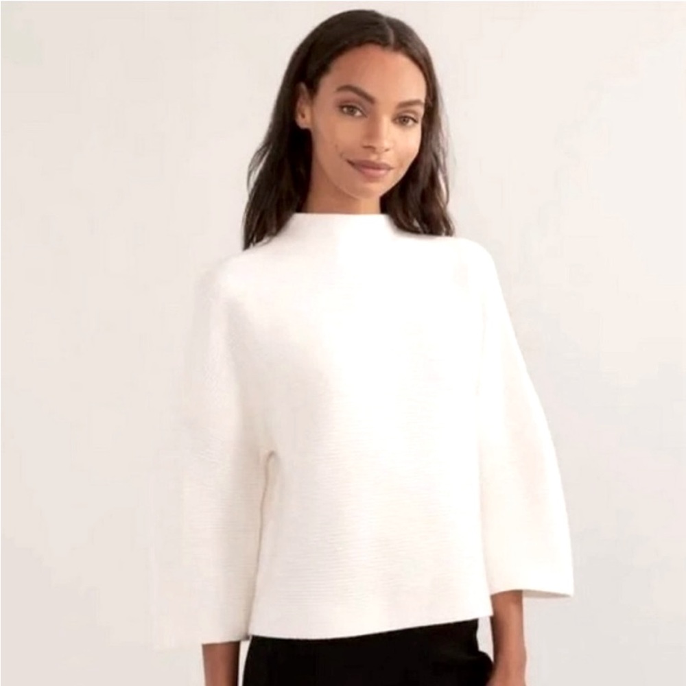 Swing ribbed sweater